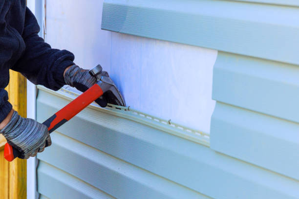 Reliable Emergency Siding Repair contractor in Middlefield, OH by Creative Siding