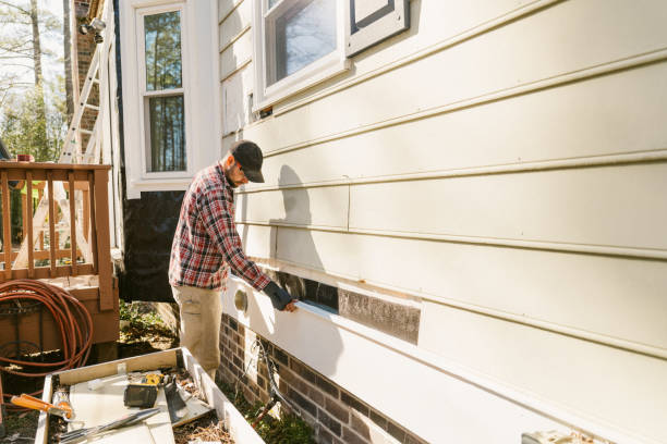 Top rated local Emergency Siding Repair specialists in Middlefield, OH